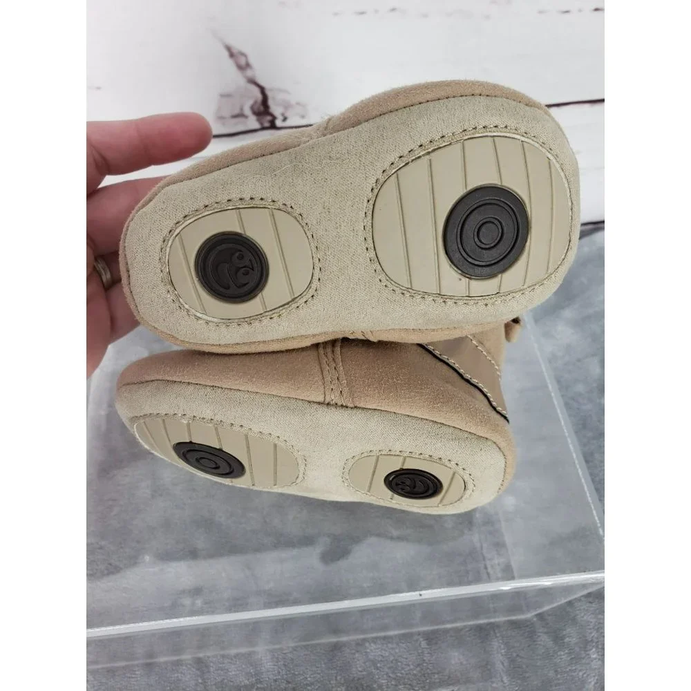 Stride Rite Surprize Charlie brown fur lined‎ boots Charlie 6/12 months booties
